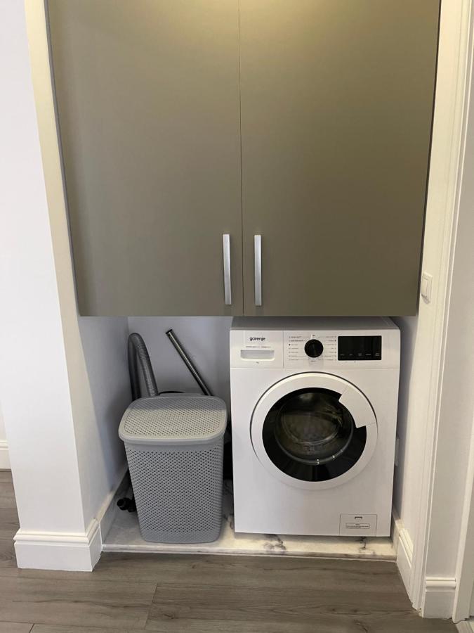 Apartament Emma Targoviste Exteriör bild